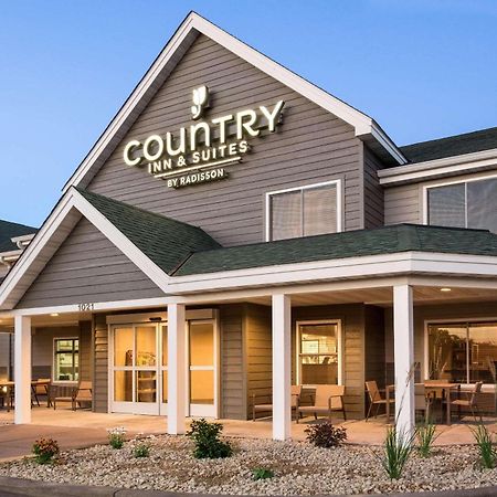 Country Inn & Suites By Radisson, Chippewa Falls, Wi Extérieur photo