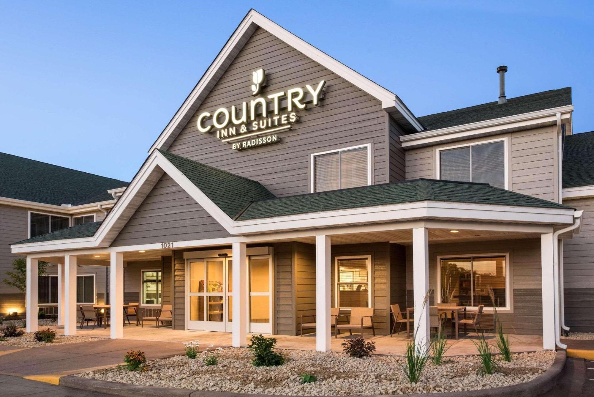Country Inn & Suites By Radisson, Chippewa Falls, Wi Extérieur photo