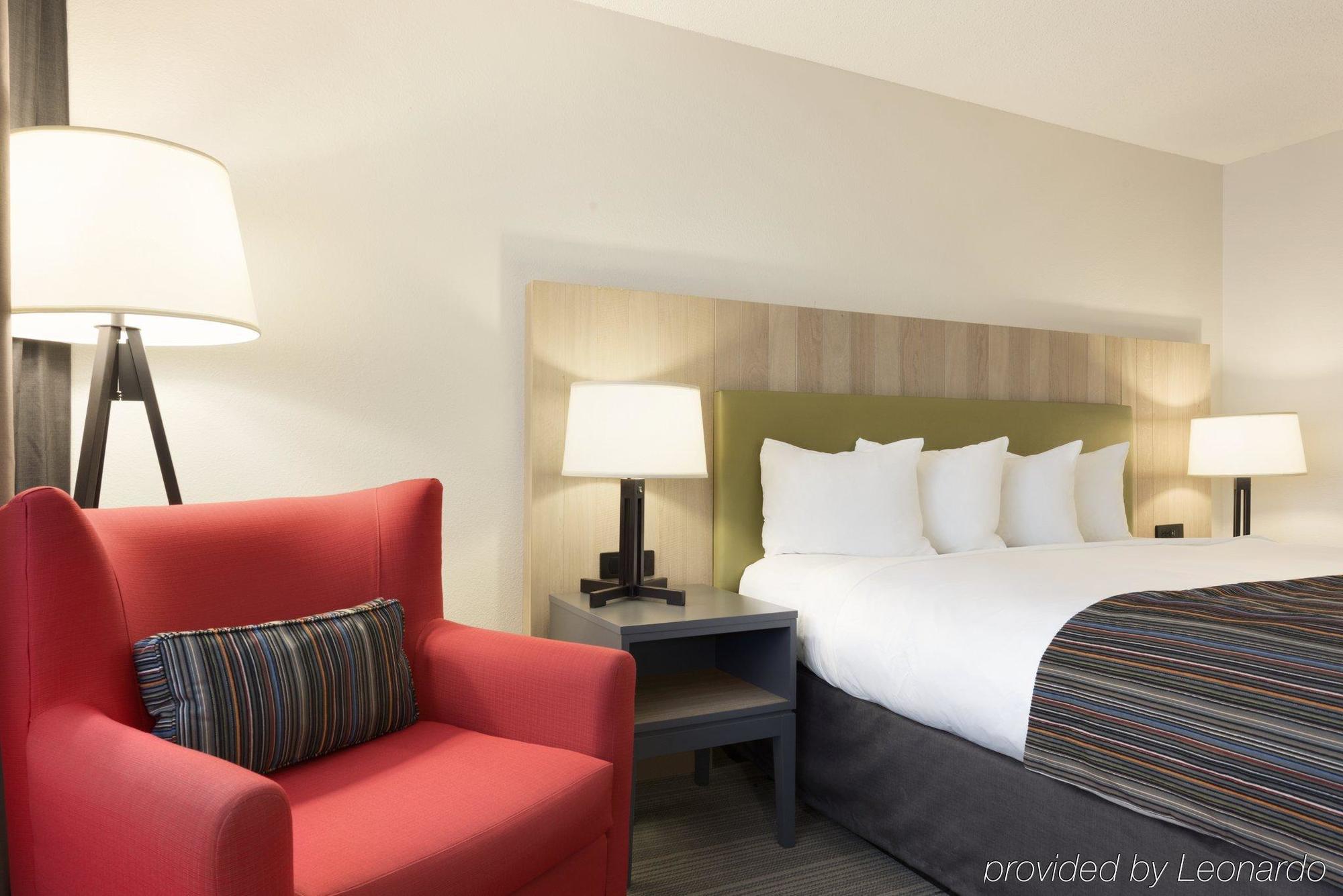 Country Inn & Suites By Radisson, Chippewa Falls, Wi Extérieur photo