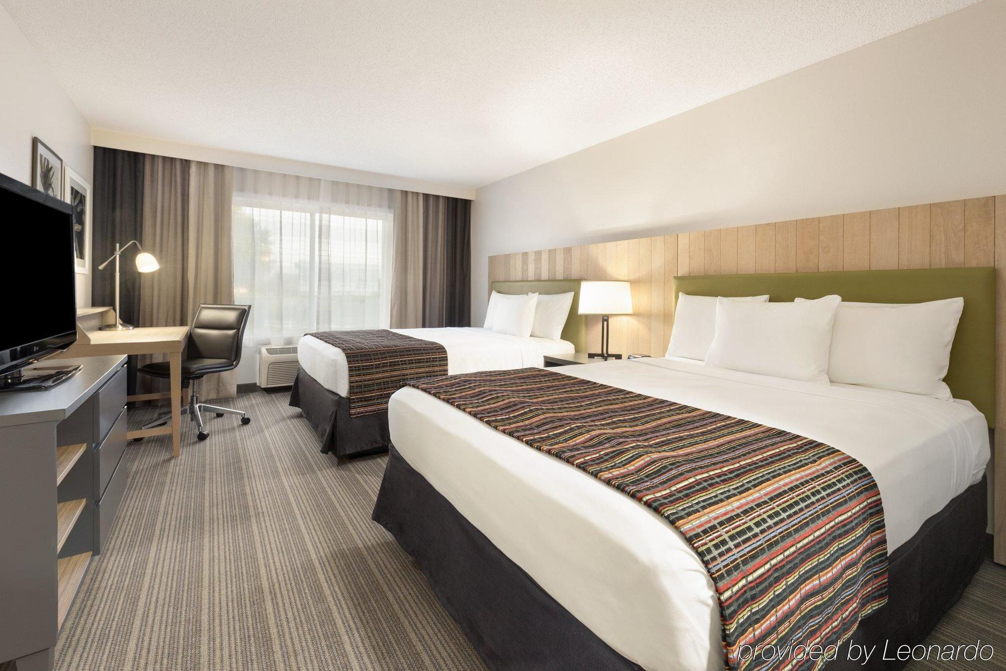 Country Inn & Suites By Radisson, Chippewa Falls, Wi Extérieur photo